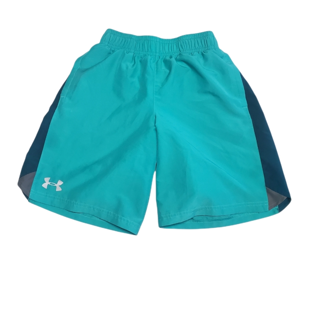 Under Armor youth short. Loose fit